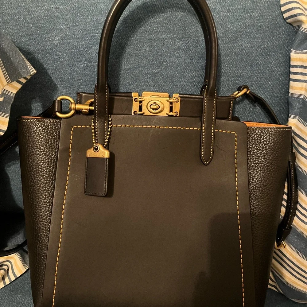 Coach tote